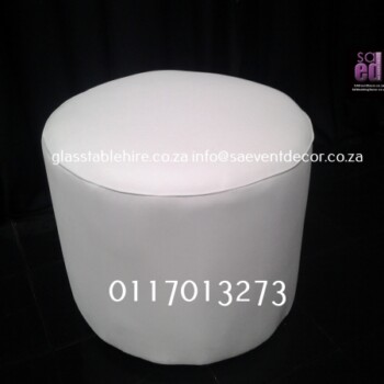 Furniture and Lounges 12