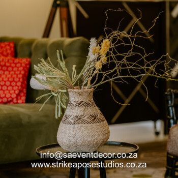 Transformation of Indaba Hotel reception and restaurant 16