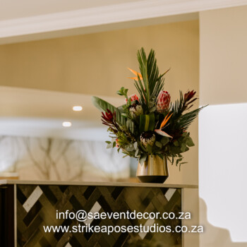 Transformation of Indaba Hotel reception and restaurant 17