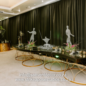 Black gold and green harvest tables 4