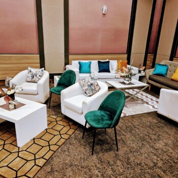 Conference on Lounge Furniture 24