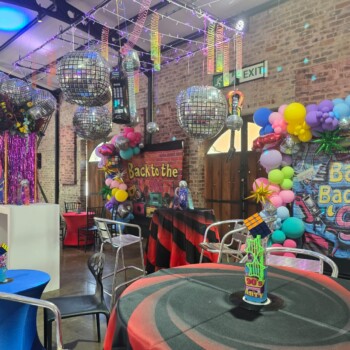 A 90s Party 31