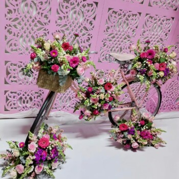 Shades of pink themed Decor 1